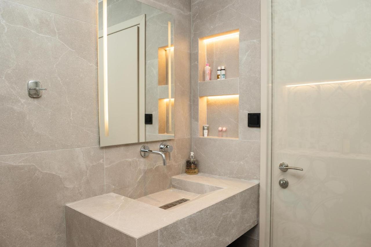 Elegance Apartment 2 Bedroom Suites Salonicco Esterno foto