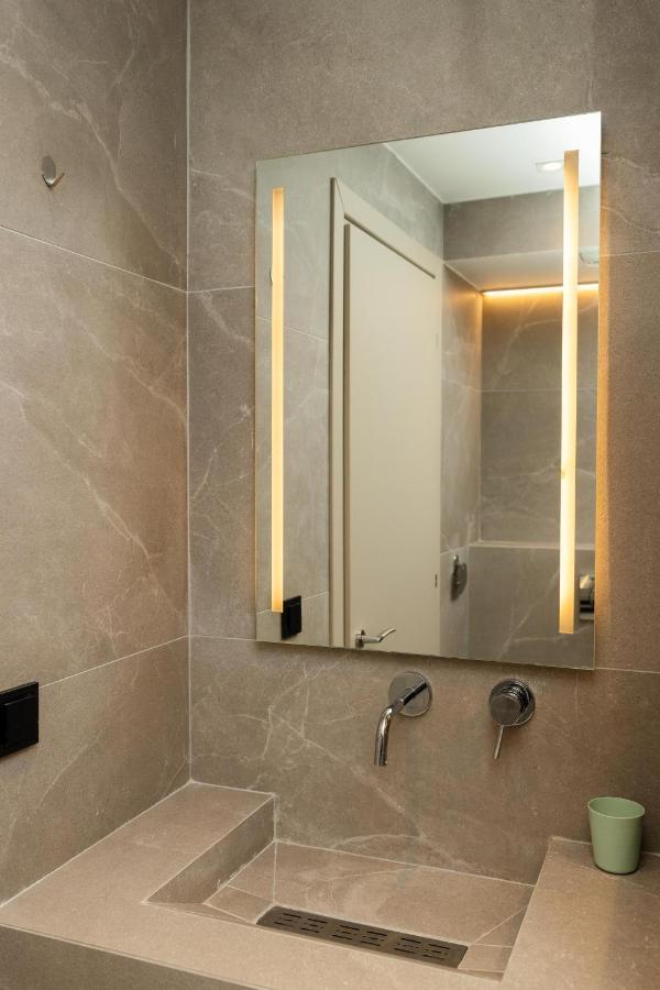 Elegance Apartment 2 Bedroom Suites Salonicco Esterno foto